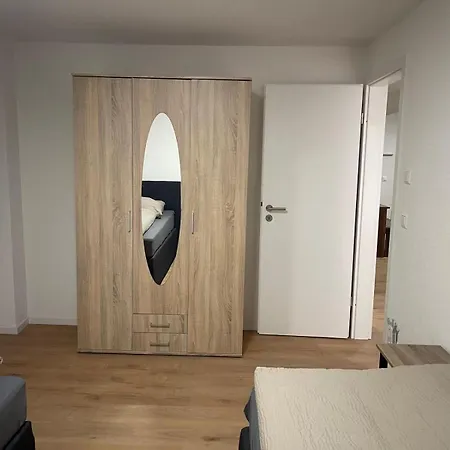 Sehr Schoene Und Modernisierte Mit Moderne Wohnraumlueftung *