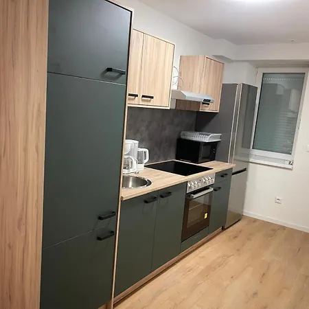公寓 Sehr Schoene Und Modernisierte Mit Moderne Wohnraumlueftung *
