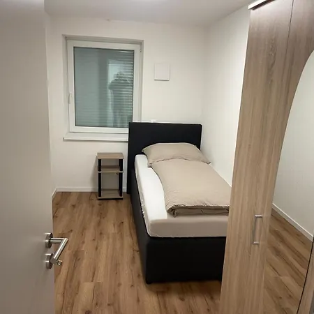 Sehr Schoene Und Modernisierte Mit Moderne Wohnraumlueftung Appartement