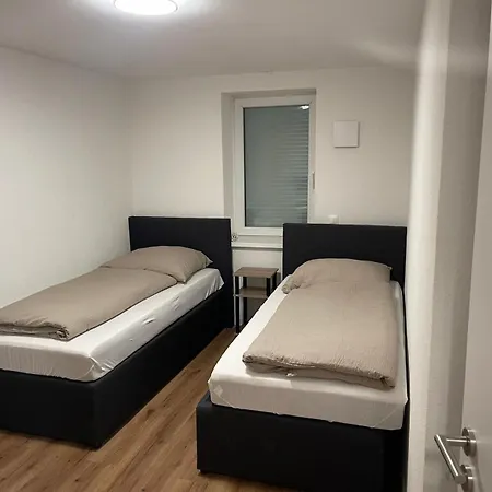 아파트 Sehr Schoene Und Modernisierte Mit Moderne Wohnraumlueftung *