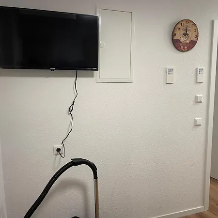 Sehr Schoene Und Modernisierte Mit Moderne Wohnraumlueftung