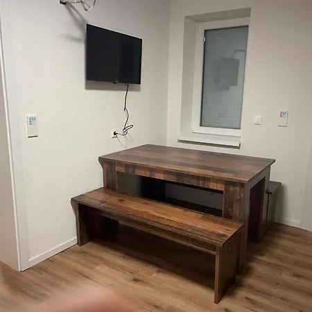 Appartement Sehr Schoene Und Modernisierte Mit Moderne Wohnraumlueftung *