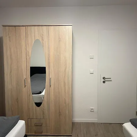 公寓 Sehr Schoene Und Modernisierte Mit Moderne Wohnraumlueftung 普费德尔巴赫
