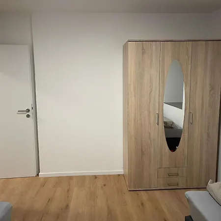 Sehr Schoene Und Modernisierte Mit Moderne Wohnraumlueftung *